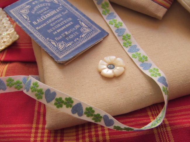 Adorable ruban en coton blanc tissé de fleurs et coeur, vert et bleu (11mm)