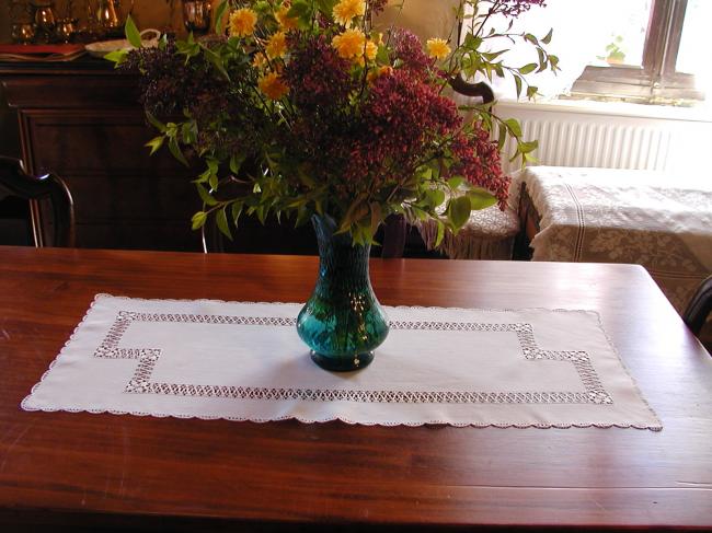 Gorgeous table runner with drawn threadwork and Tenerife lace insert
