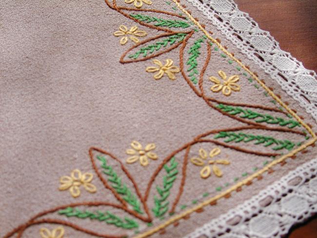 Lovely runner with spring colour embroideries