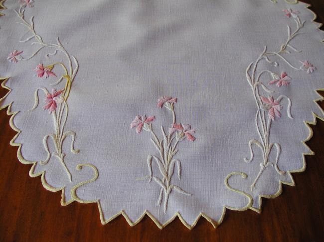 Stunning embroidered runner with pink carnations flowers