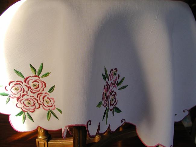 Stunning and breathtaking tablecloth with beautiful embroidered roses.