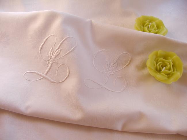 Romantic duvet cover in damask with stylish daisies pattern, mono LL