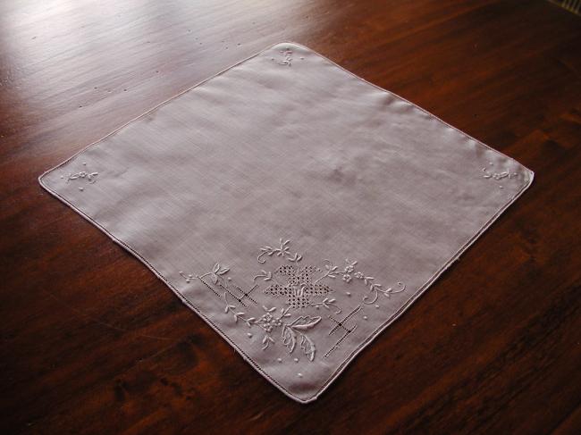Gorgeous handkerchief with handsome handmade embroideries