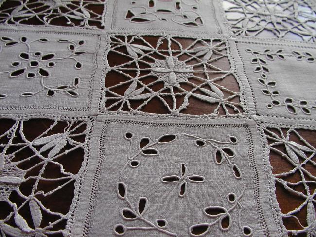 Superb trolley mat in Richelieu and Cluny lace 1890