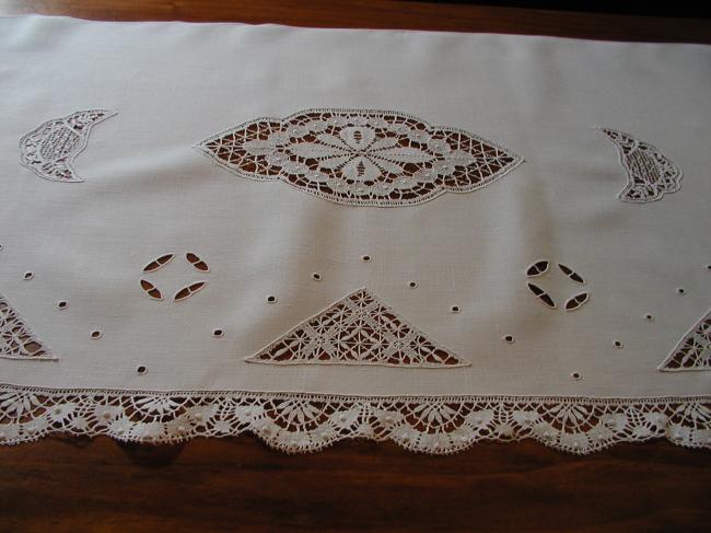 Wonderful chest board with inserts of Cluny lace and Richelieu embroideries