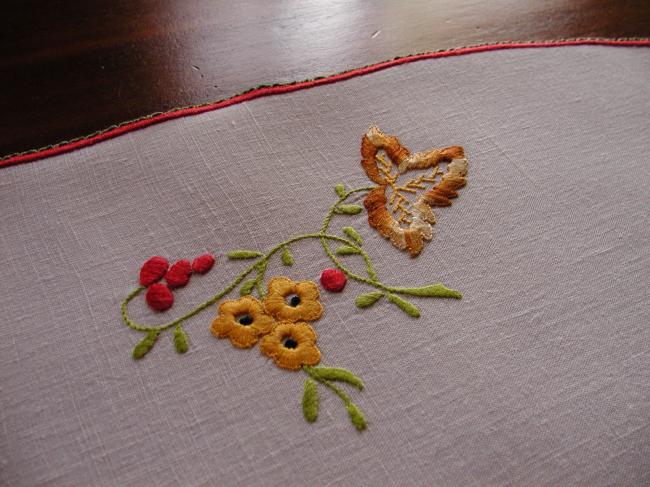 Gorgeous embroidered spring flowers table runner