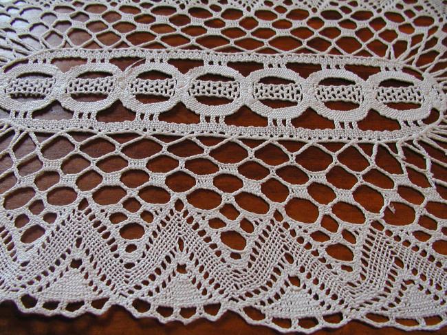Bobbin lace handmade ovale doily mat.