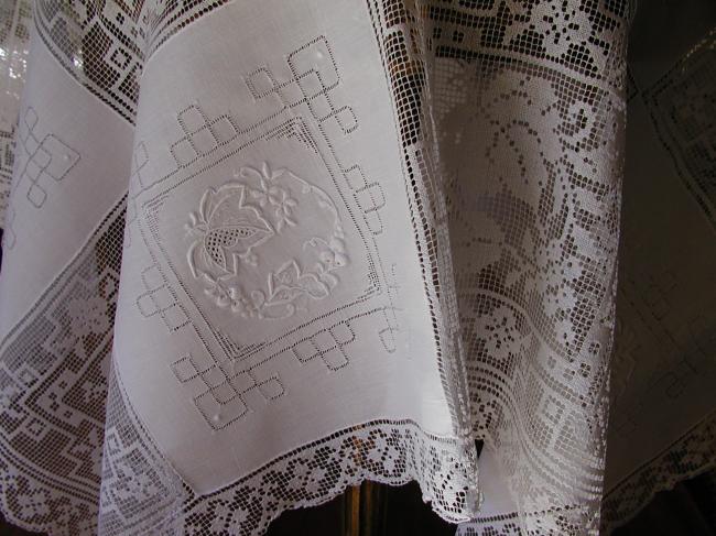 Gorgeous tablecloth with inserts of filet lace and whitework