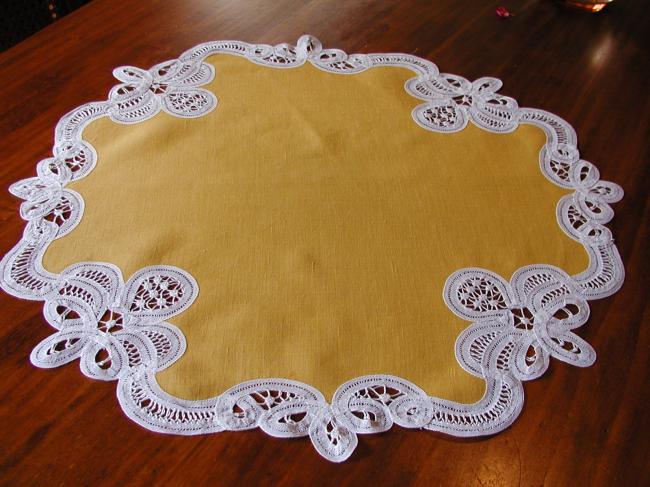 Stunning mustard table centre with battenburg tape lace edging