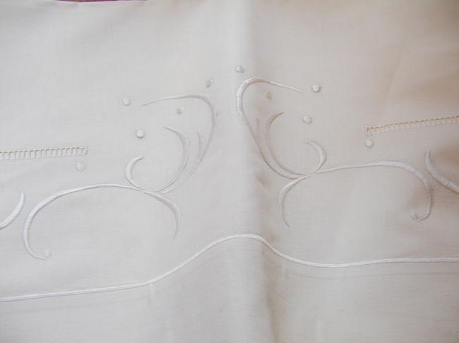 Drap ancien brodé d'arabesque en métis de lin & coton des Vosges 'Gérarmer',neuf