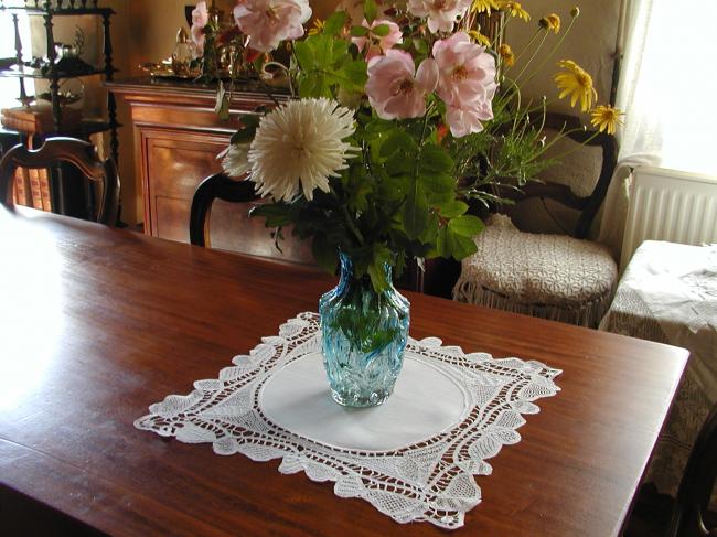 Wonderful Milan  tape lace table centre