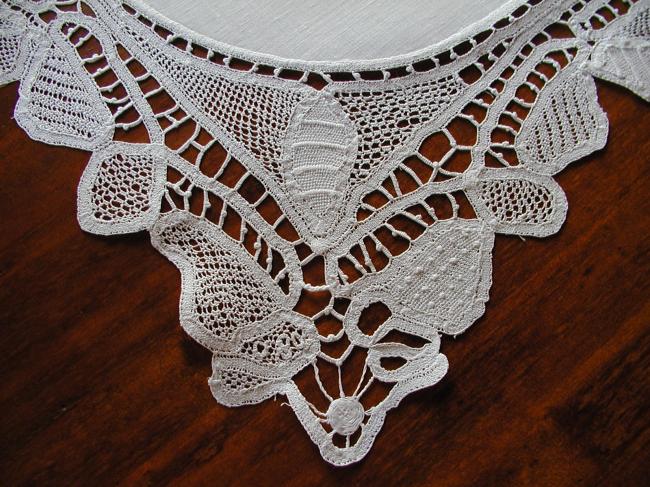 Wonderful Milan  tape lace table centre