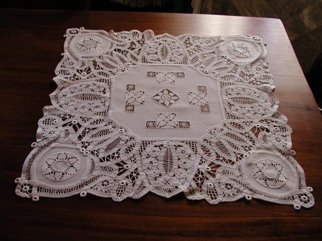 Magnificient Battenburg tape lace and Tenerife inserts large table centre