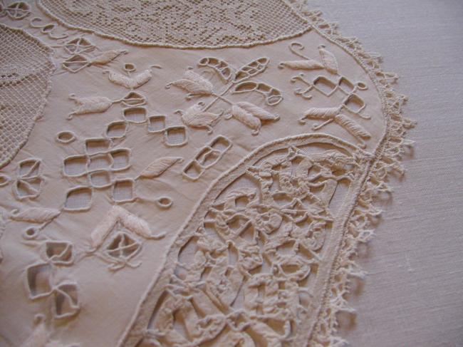 Somptuous table centre with filet, Milan, whiteworks and Colbert openworks 1880