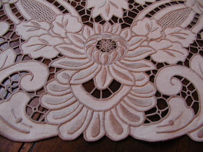 Gorgeous Madeira embroidered trolley mat