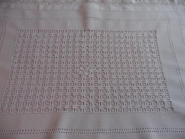 Wonderful drawn thread work trolley mat with very fine Cluny lace