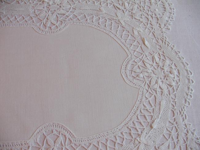 So lovely table runner with lavish Cluny lace