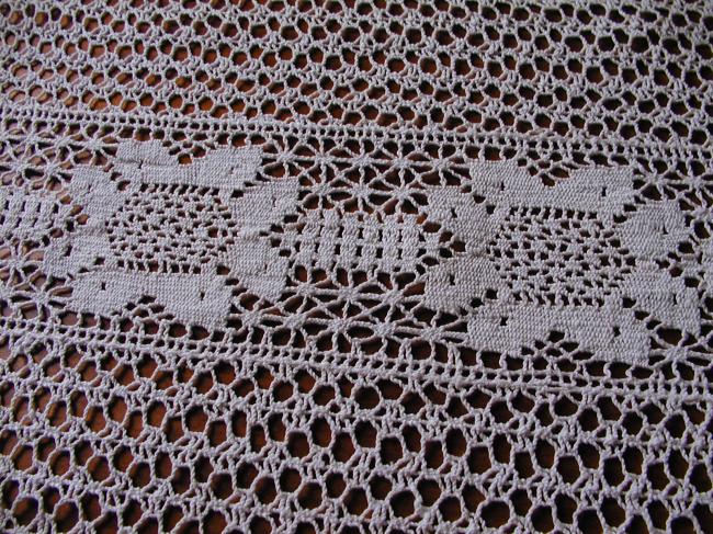 3 lovely curtains in cotton bobbin lace with fringes