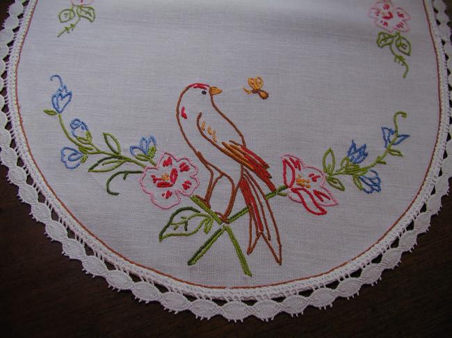 Lovely oval table centre with embroidered birds and flowers