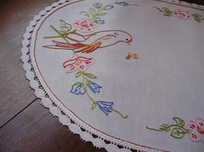 Lovely oval table centre with embroidered birds and flowers