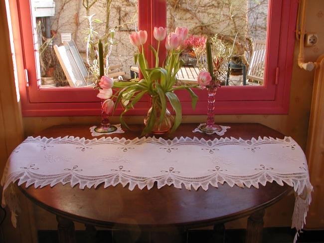 Absolutely stunning table runner with embroidered snow-drops & Renaissance lace