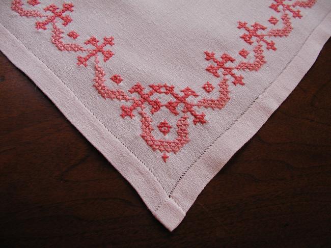 Lovely table runner with cross stitches embroidered salamanders