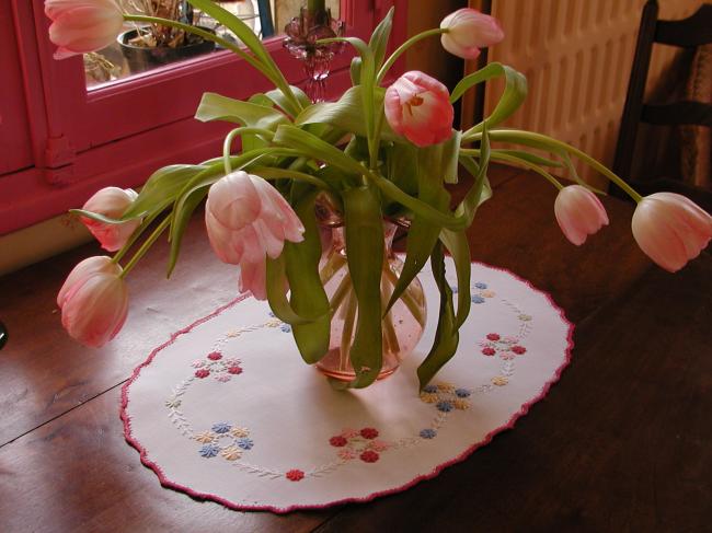 So charming oval table centre with embroidered flowers