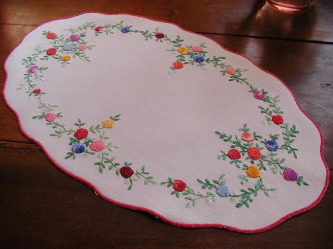 So charming oval table centre with embroidered roses