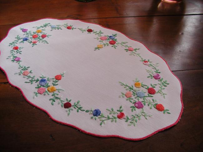 So charming oval table centre with embroidered roses