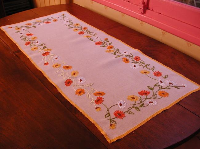 Lovely  embroiderd  fall daisies table runner