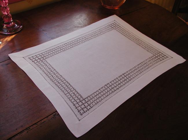 Superb rectangular table centre with large river of drawn thread