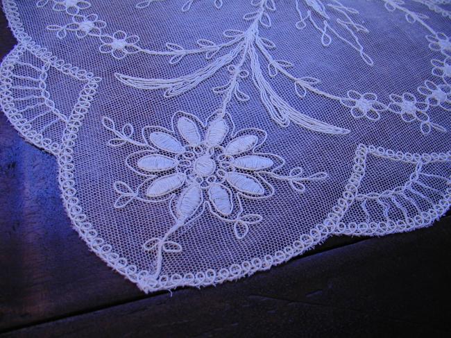 Gorgeous set of 3 pieces of  tambour embroidered net