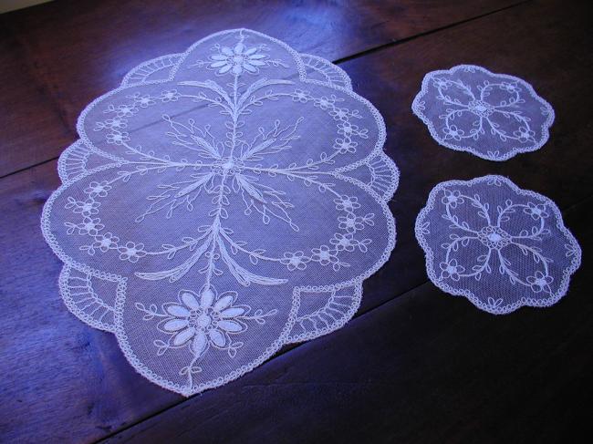Gorgeous set of 3 pieces of  tambour embroidered net