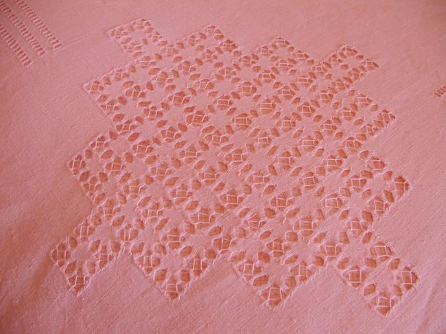 Superb pink linen bedspread with drawn thread and embroidered flowers 1900