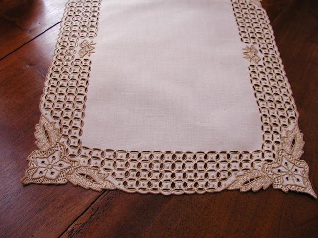 Such a lovely embroidered Madeira  rectangular table centre