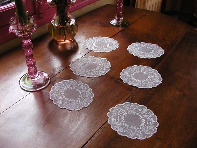 So charming set of 6 oval coasters in tambour embroidered net