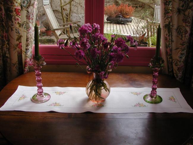 So pretty cross stitches table runner with roses