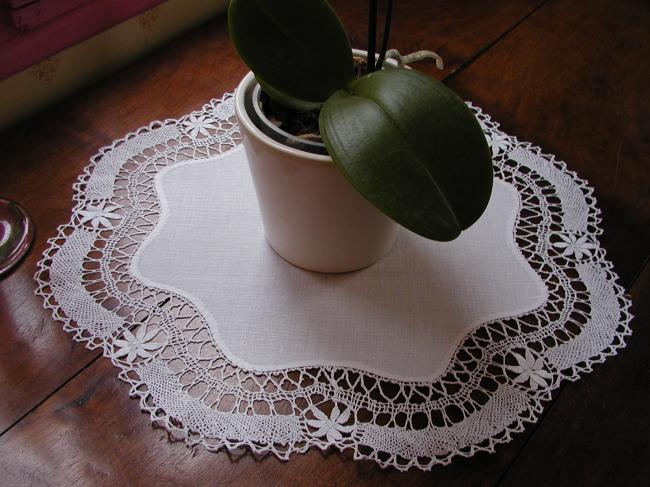 Lovely table centre with insert of Malt cross and Cluny Lace